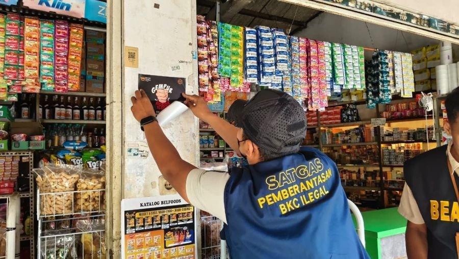 2.580 Batang Rokok Ilegal Ditemukan di Satu Toko di Keling