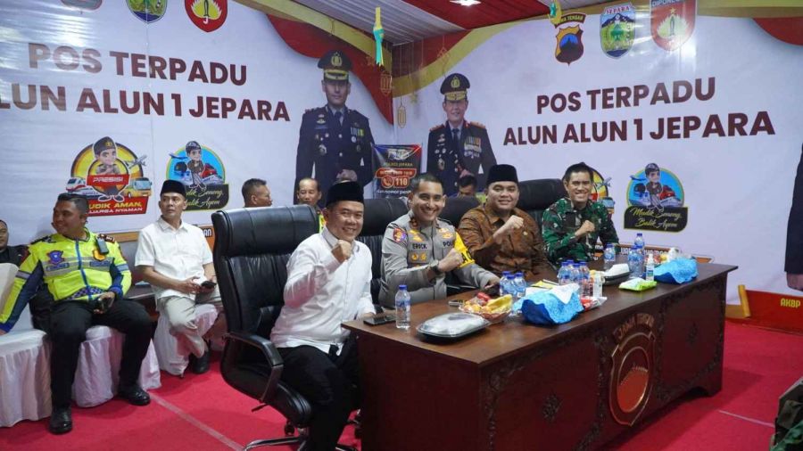 Agus Sutisna Ikuti Vidcon Situasi Kamtibmas Kapolri dan Panglima TNI