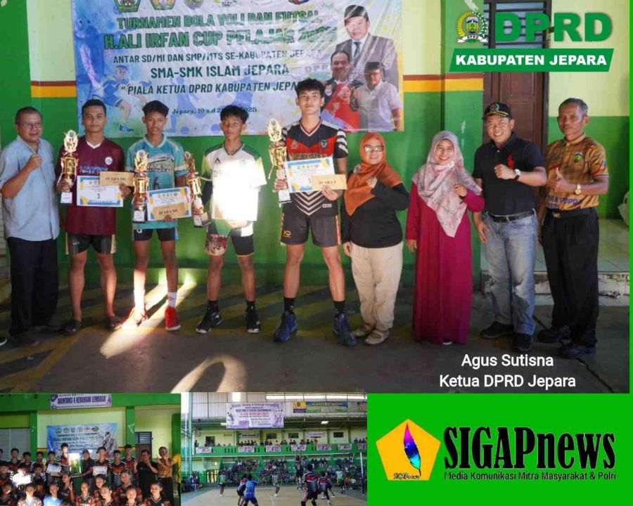Agus Sutisna Serahkan Piala Bergilir Ketua DPRD, Turnamen Futsal dan Bola Voli SD-SMP Se-Jepara