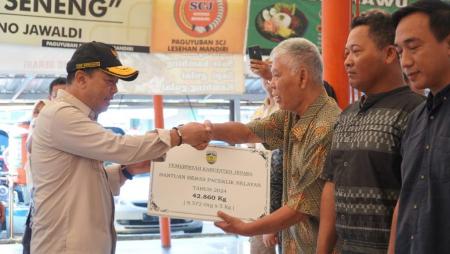 Dibuka Pj. Bupati, Pasar Murah Jelang Idul Fitri 1445 H / 2024 Sediakan Ribuan Paket Sembako