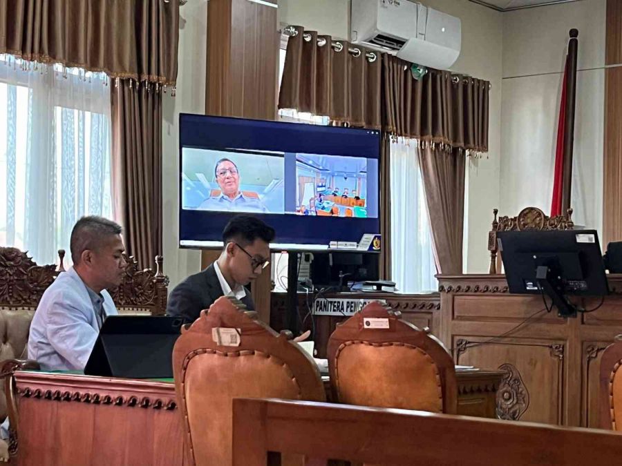 Eks Wakapolri Komjen (Purn) Oegroseno dan Dr. Mursito Ahli Hukum Pidana
