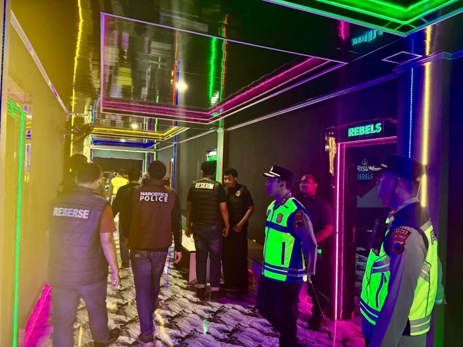 Kapolres Jepara Pimpin Patroli Skala Besar, Sasar Tempat Hiburan Malam