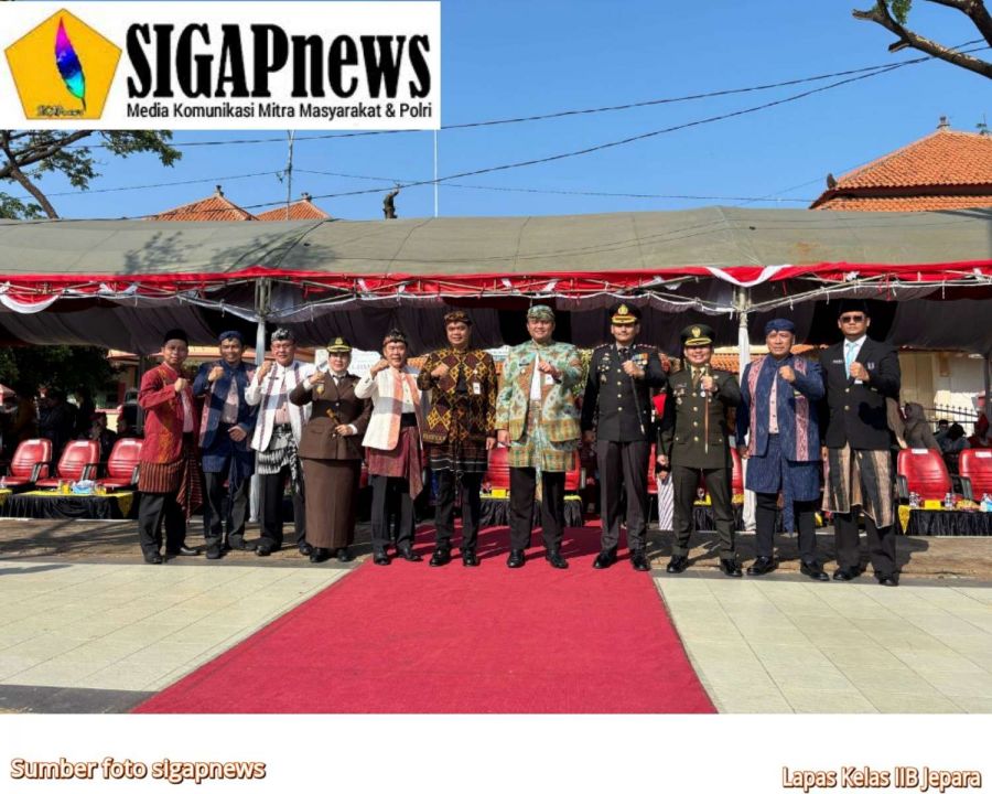 Kepala Rutan Jepara Bersama Forkopimda Ikuti Upacara dan Serahkan Remisi bagi Warga Binaan