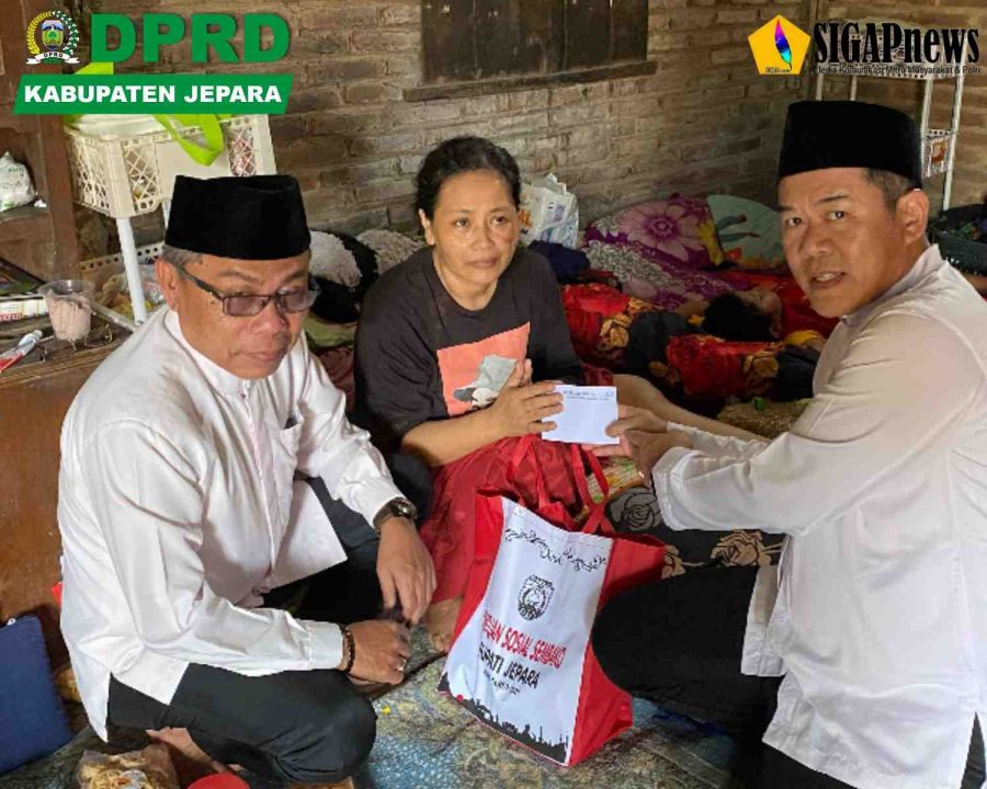 Ketua DPRD Jepara Jenguk Warga yang Terbaring Sakit 3 Bulan
