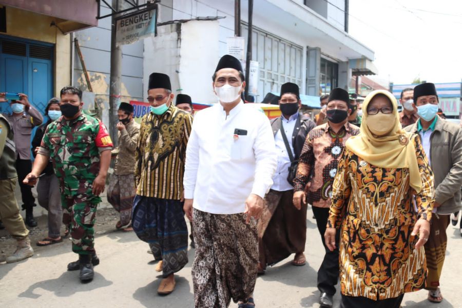 Mencegah Penyebaran  Varian Baru Omicron Dengan Percepatan Vaksinasi