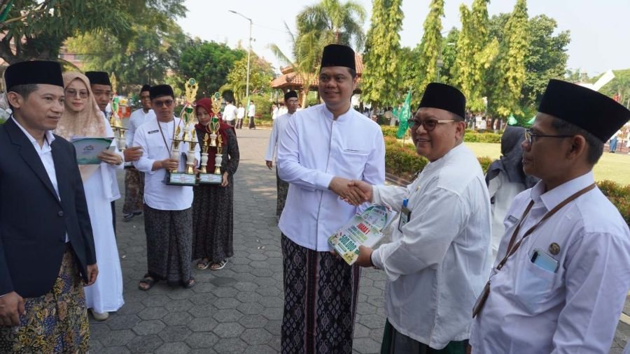 Peringatan Hari Santri di Jepara, Santri Menguatkan Negeri Menuju Indonesia Emas 