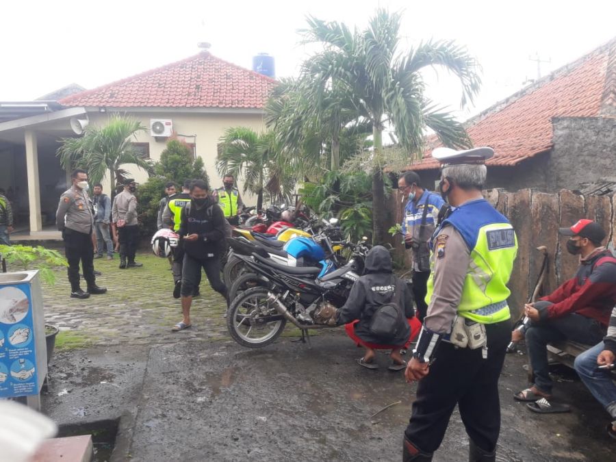 Polda Jateng Melaksanakan Razia Knalpot Brong