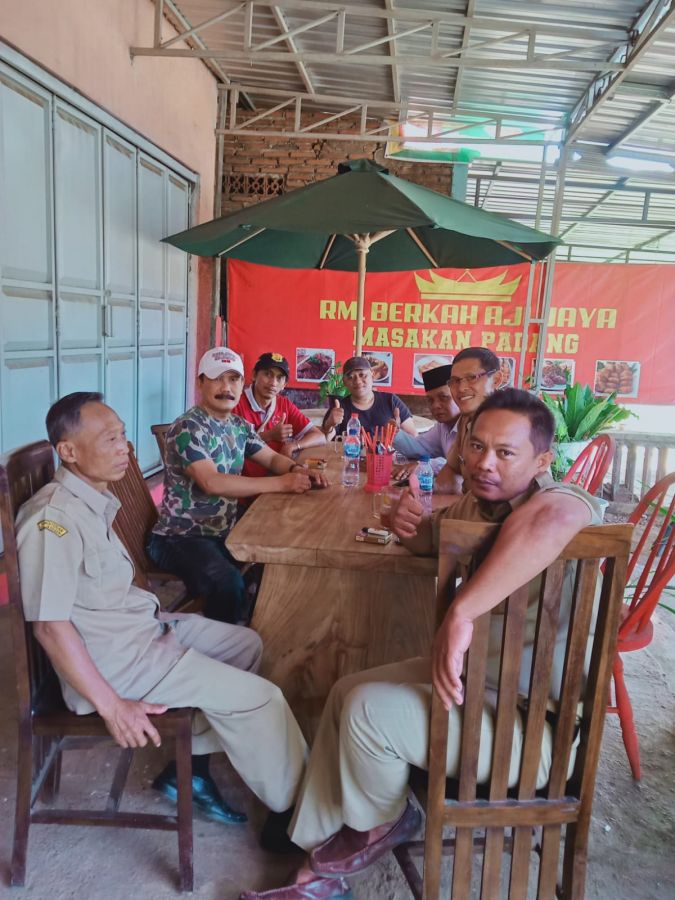 Rembug Gayeng, Pitutur Jawa dan Laku Urip Bersama Camat Batealit