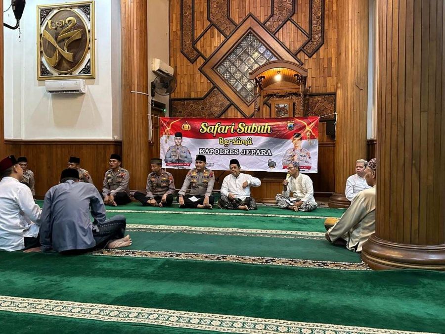 Safari Subuh, Kapolres Jepara Ajak Warga Jaga Kamtibmas Selama Ramadan