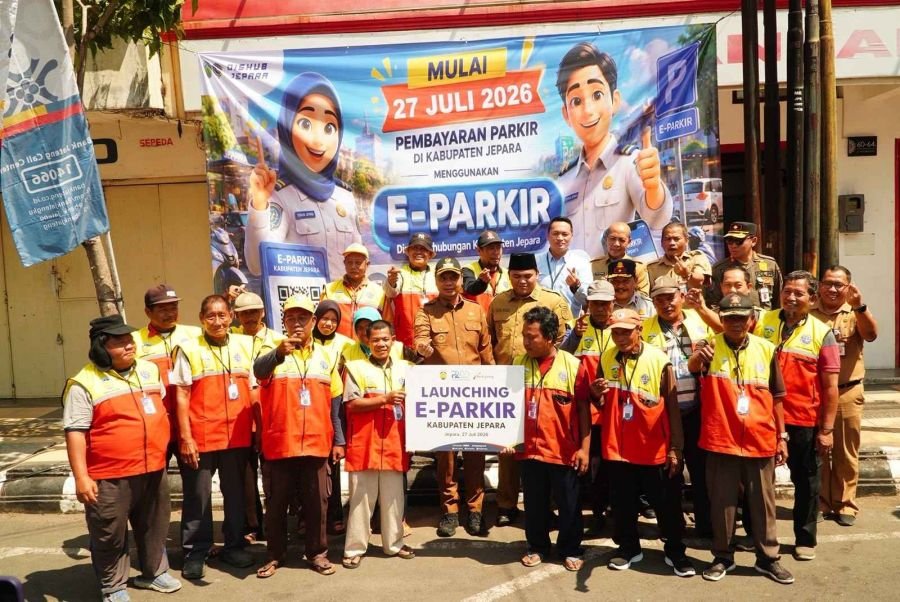 Stop Pungli dan Kebocoran PAD, Bupati Jepara Luncurkan E-Parkir, Retribusi Langsung Masuk Kas Daerah