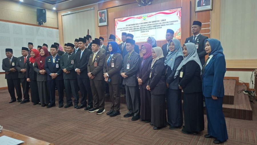 Susunan Baru Pejabat Pemerintah Kabupaten Jepara, 29 Orang Dilantik