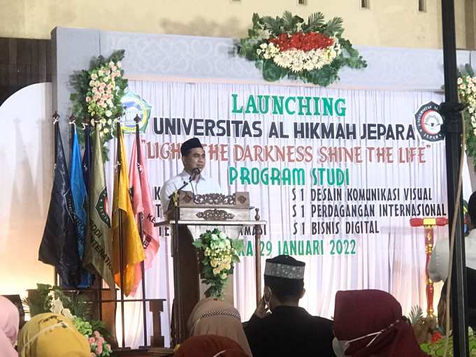Wagub Jateng Taj Yasin Meresmikan Universitas Al Hikmah Jepara (UAJ)