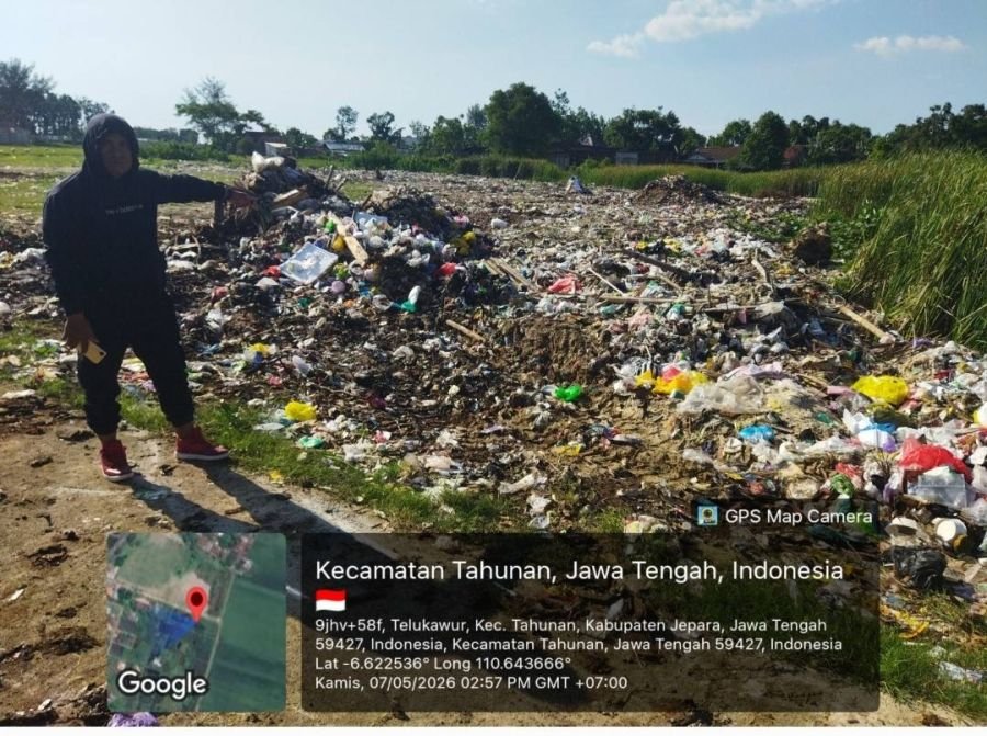 Warga Pertanyakan Apakah Lapangan di Desa Telukawur Jepara adalah TPS atau TPST Sampah