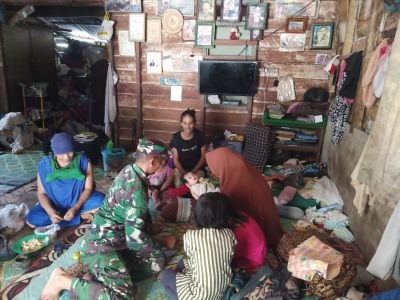 Babinsa Koramil 02/Sungai Apit Pantau Perkembangan Anak Asuh Stunting