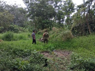 Cegah Karhutla Sejak Dini, Babinsa Limbungan Ajak Masyarakat Tingkatkan Kepedulian Lingkungan