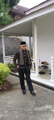 Ringankan Beban Warga, A. Sarijanus Kahar Lunasi PBB 1.004 Wajib Pajak di Lumindai